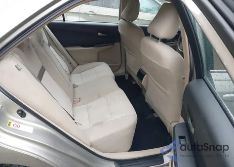 2014 Toyota Camry Le z USA, uszkodzony, nr VIN 4T4BF1FK8ER436683